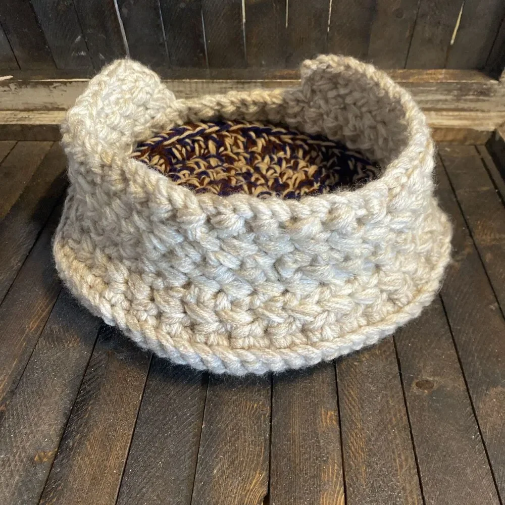 Small Handmade Crochet Round Cat Dog Bed Warm Snuggle Padded Beige